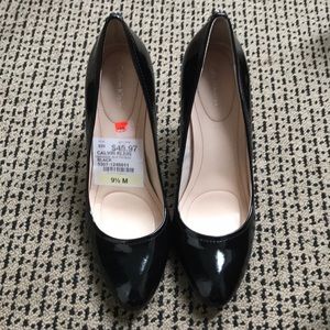 Calvin Klein patent pump size 9.5